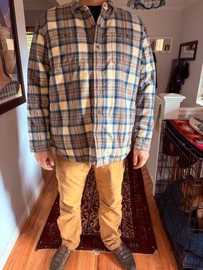 L.L. Bean Men’s XL Reg Slightly Fitted Sherpa Flannel with Snaps and Pockets.